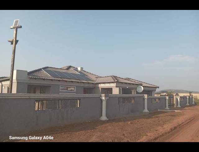 4 BEDROOM HOUSE FOR SALE IN MANKWENG